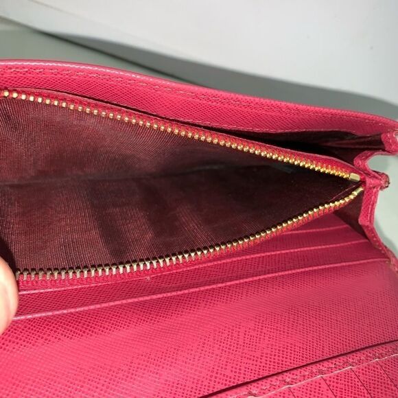 💥AUTHENTIC💥Prada Saffiano Leather Long Wallet Pink - Picture 8 of 8